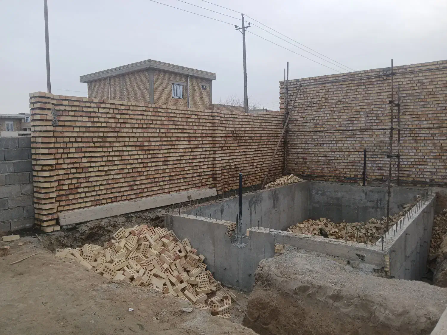 استا بنا|خدمات پیشه و مهارت|گنبد کاووس, |دیوار