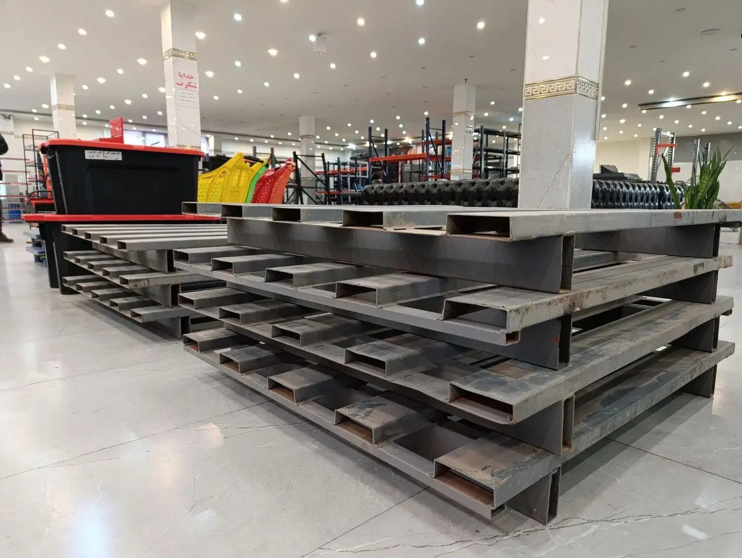 پالت فلزی|فروشگاه و مغازه|رباط‌کریم, شهرک صنعتی پرند|دیوار