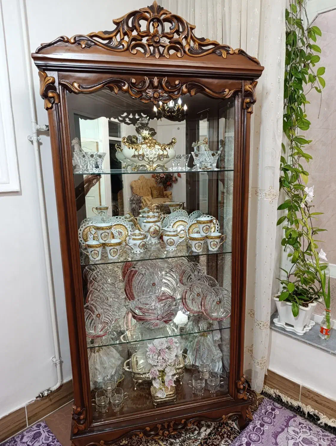 بوفه درحد نو باچوب گردو|بوفه، ویترین، کنسول|تبریز, |دیوار