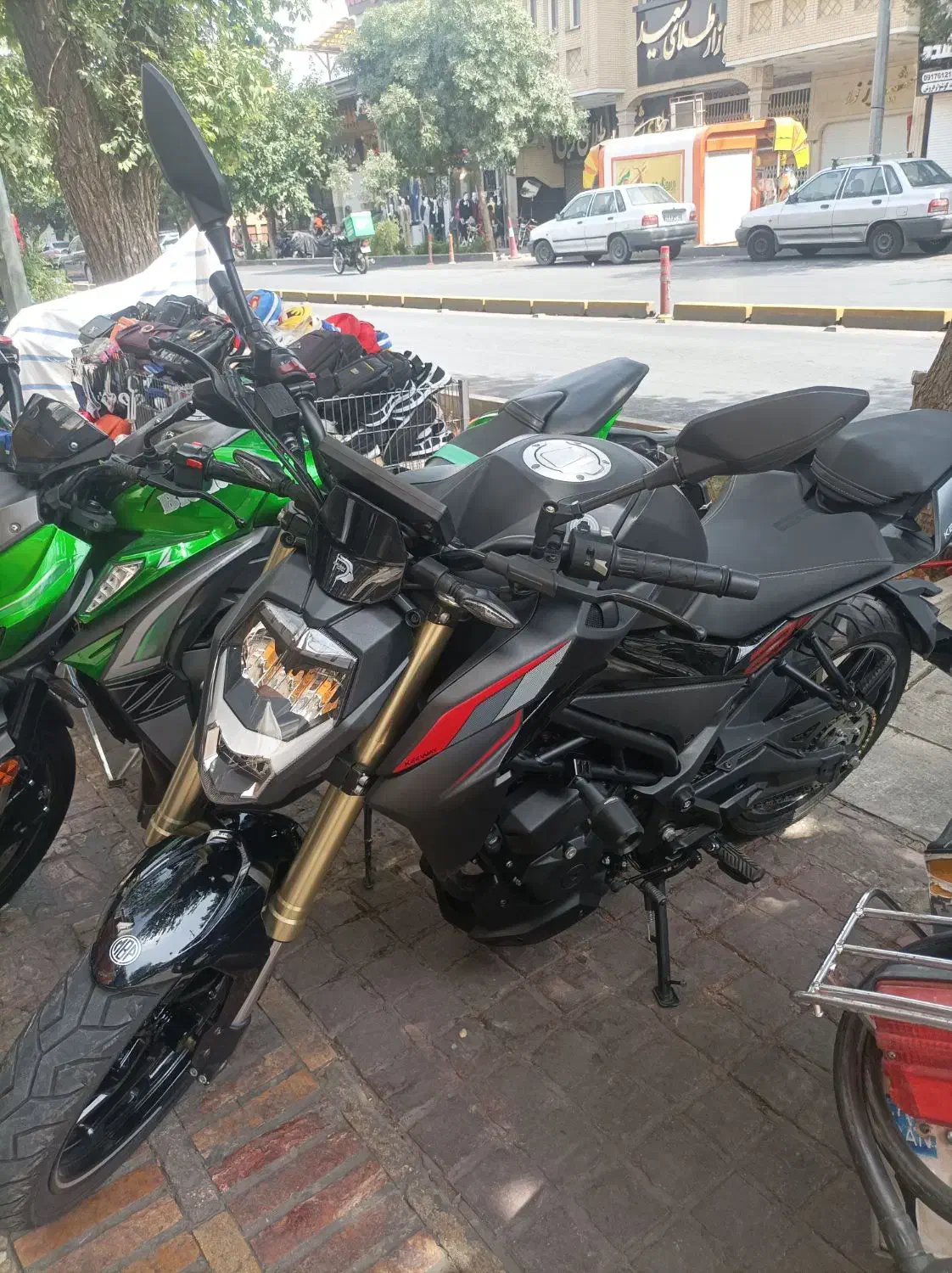 کی وی 250بنلی|موتورسیکلت|شیراز, شاهچراغ|دیوار