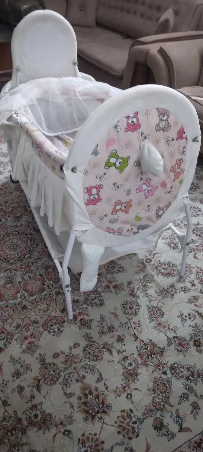 گهواره نوزاد|تخت و صندلی بچه|زنجان, |دیوار