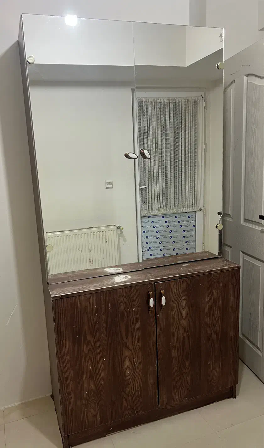 دراور میز آرایش با کمد کتابخانه یا جاکفشی|جاکفشی، کمد، دراور|کرمان, |دیوار