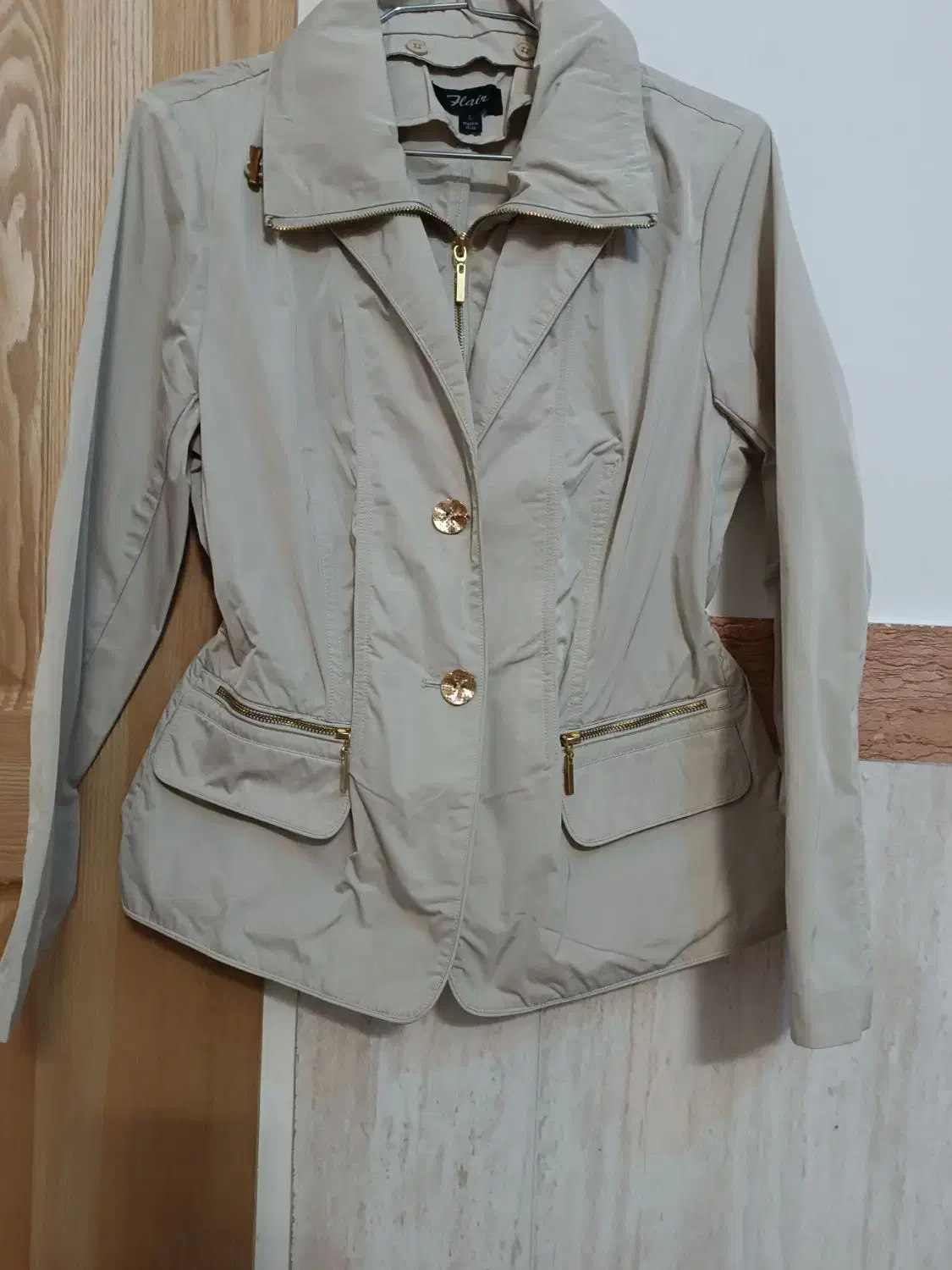 ترنچ کت بارونی|لباس|زنجان, |دیوار