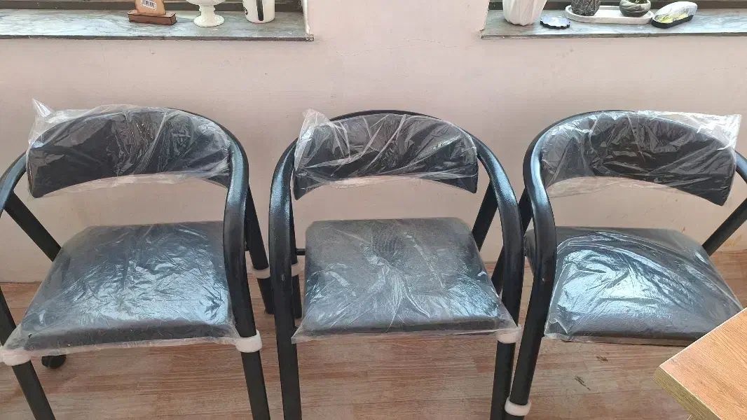 میز و صندلی|دفتر کار|ساری, |دیوار