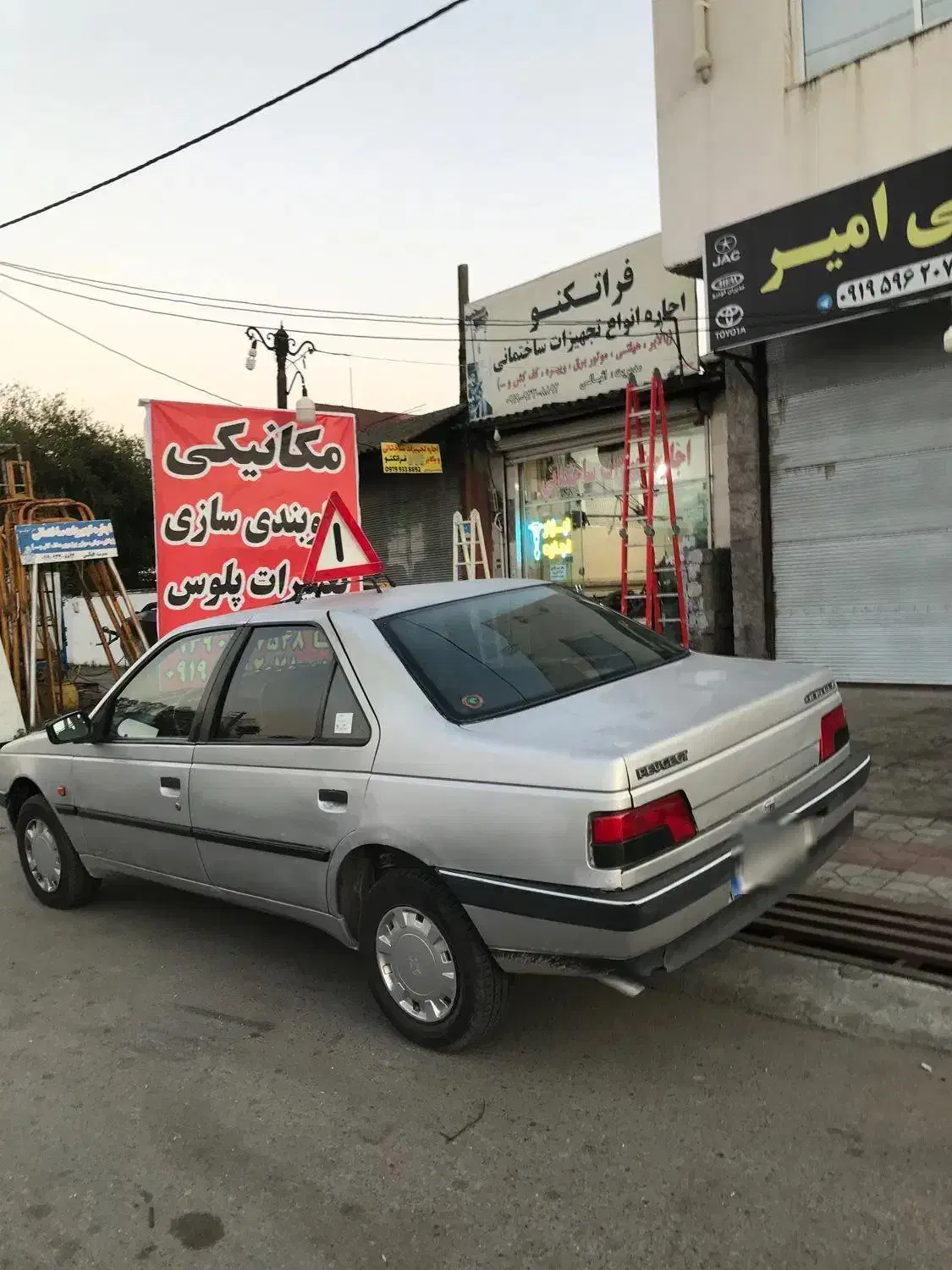 پژو ۴۰۵ مدل ۸۵|خودرو سواری و وانت|ایزدشهر, |دیوار