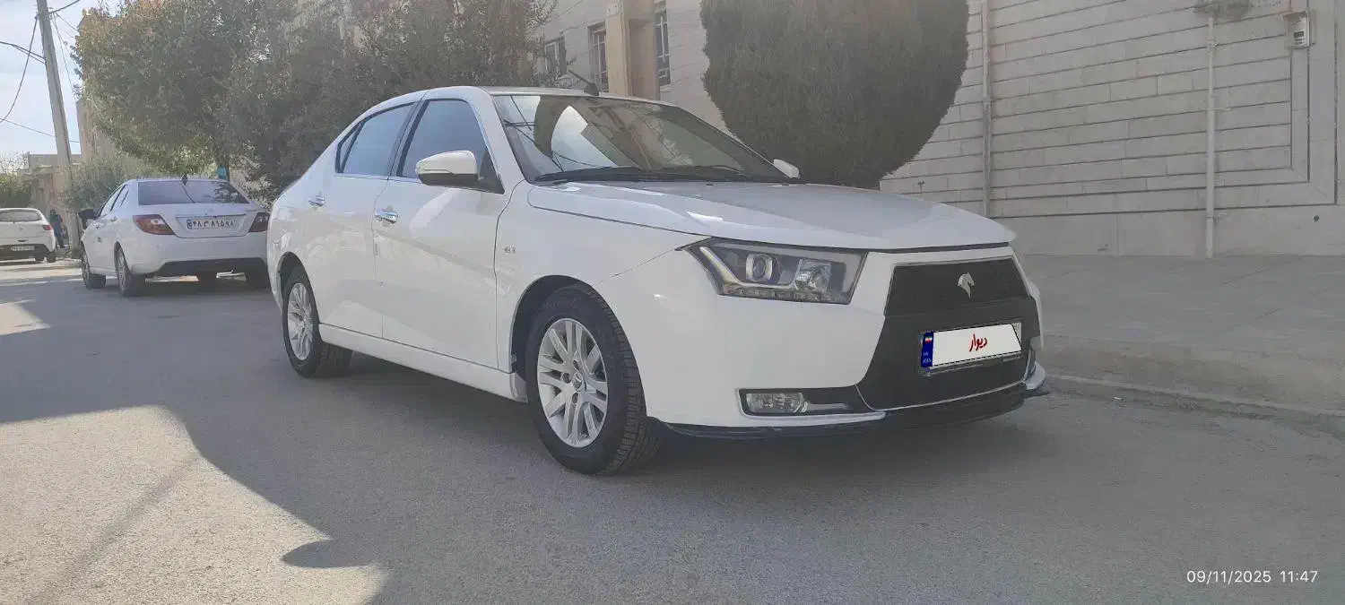 دنا پلاس مدل 98|خودرو سواری و وانت|ایوان, |دیوار