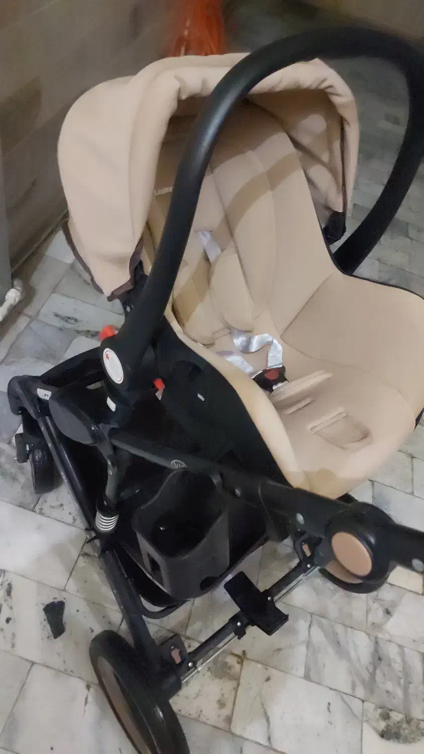 سیسمونی کودک|کالسکه و لوازم جانبی|لاهیجان, انقلاب|دیوار