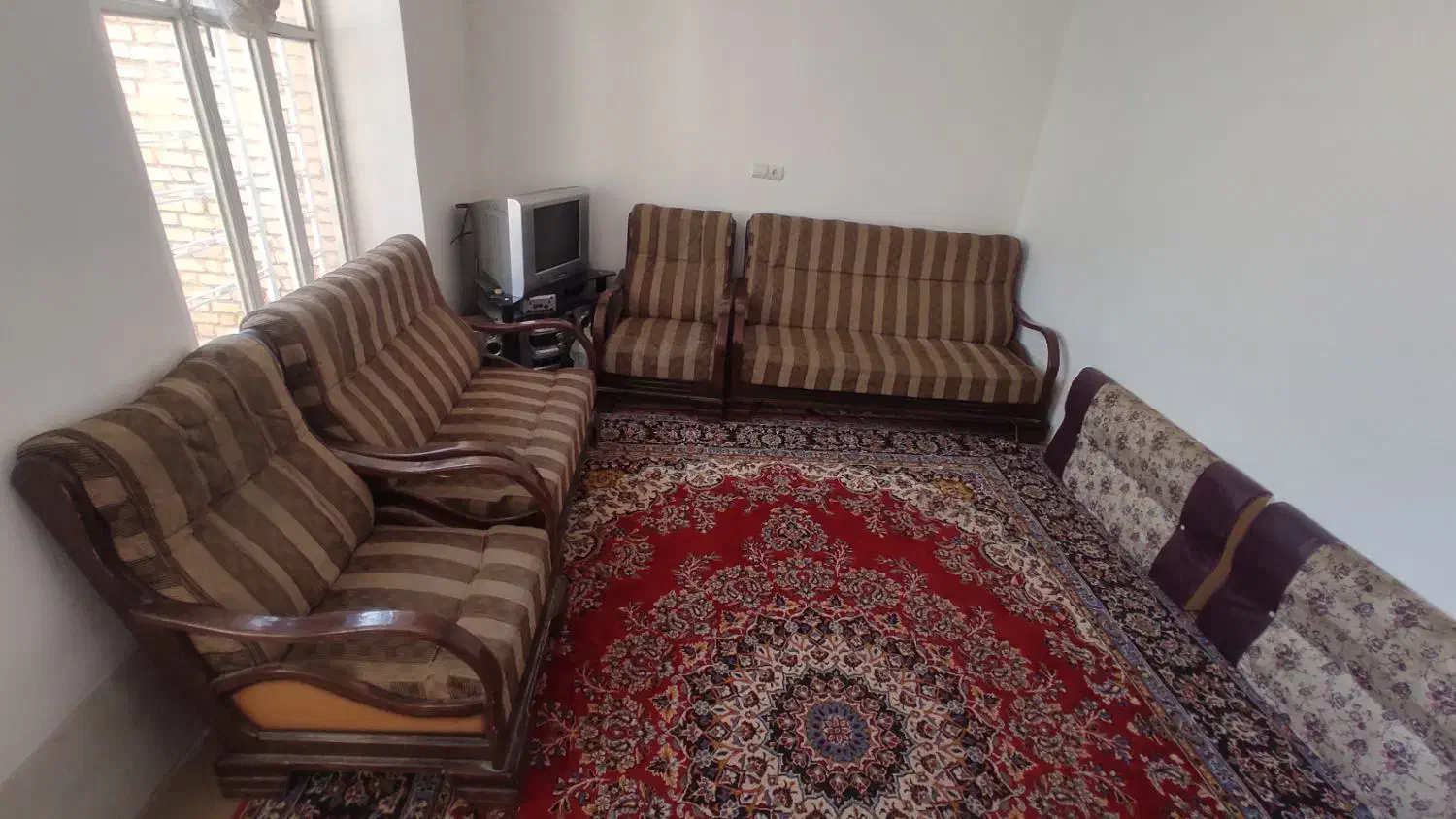 مبل هفت نفره سالم|مبلمان خانگی و میز عسلی|فسا, |دیوار