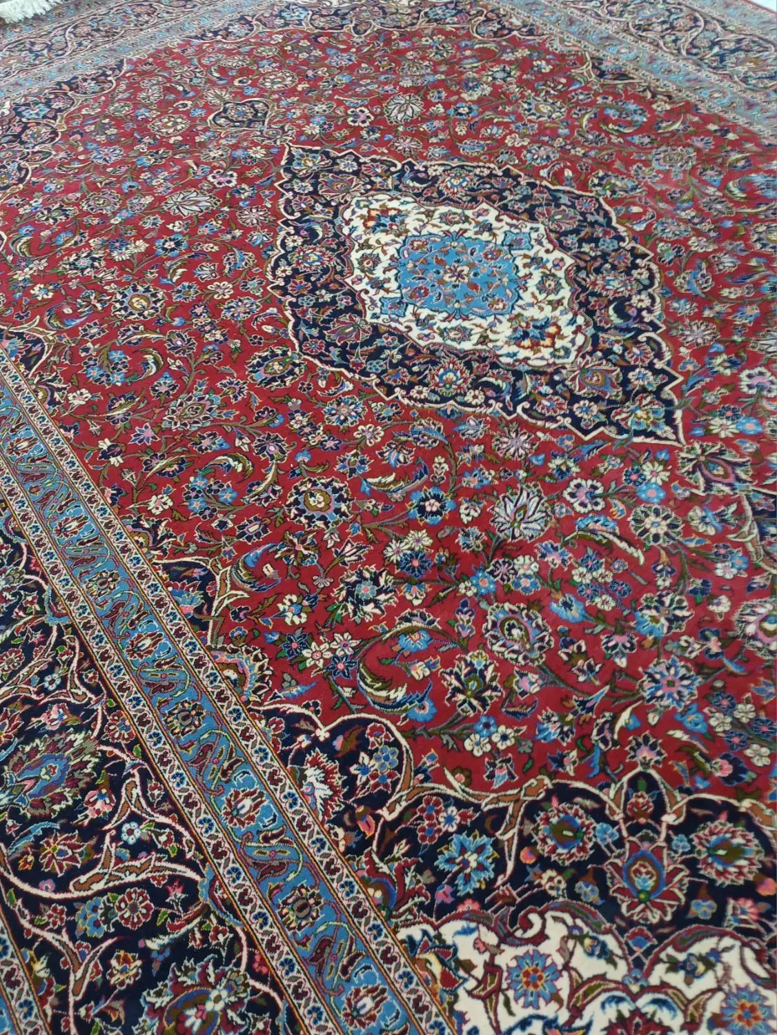 یک تخته فرش ۱۲ متری کرک کاشان در حد نو|فرش|کرج, فاز ۲ مهرشهر|دیوار