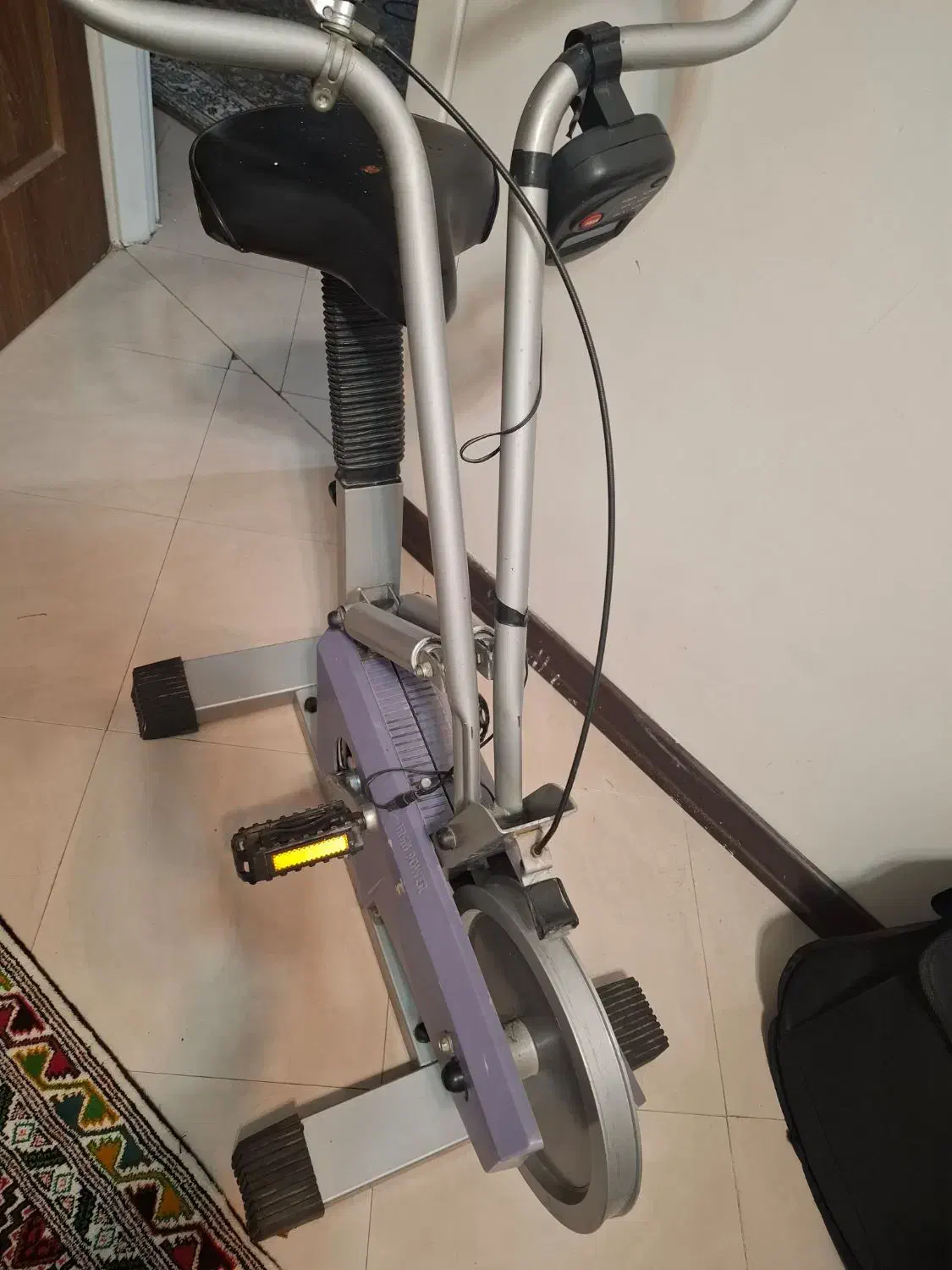 دوچرخه ثابت دیجیتالی|تجهیزات ورزشی|تهران, کرمان|دیوار