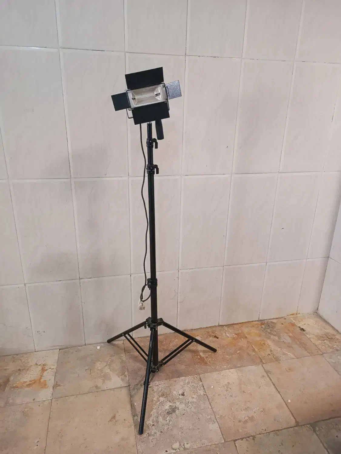 پروژکتور عکاسی|دوربین عکاسی و فیلمبرداری|نسیمشهر, |دیوار