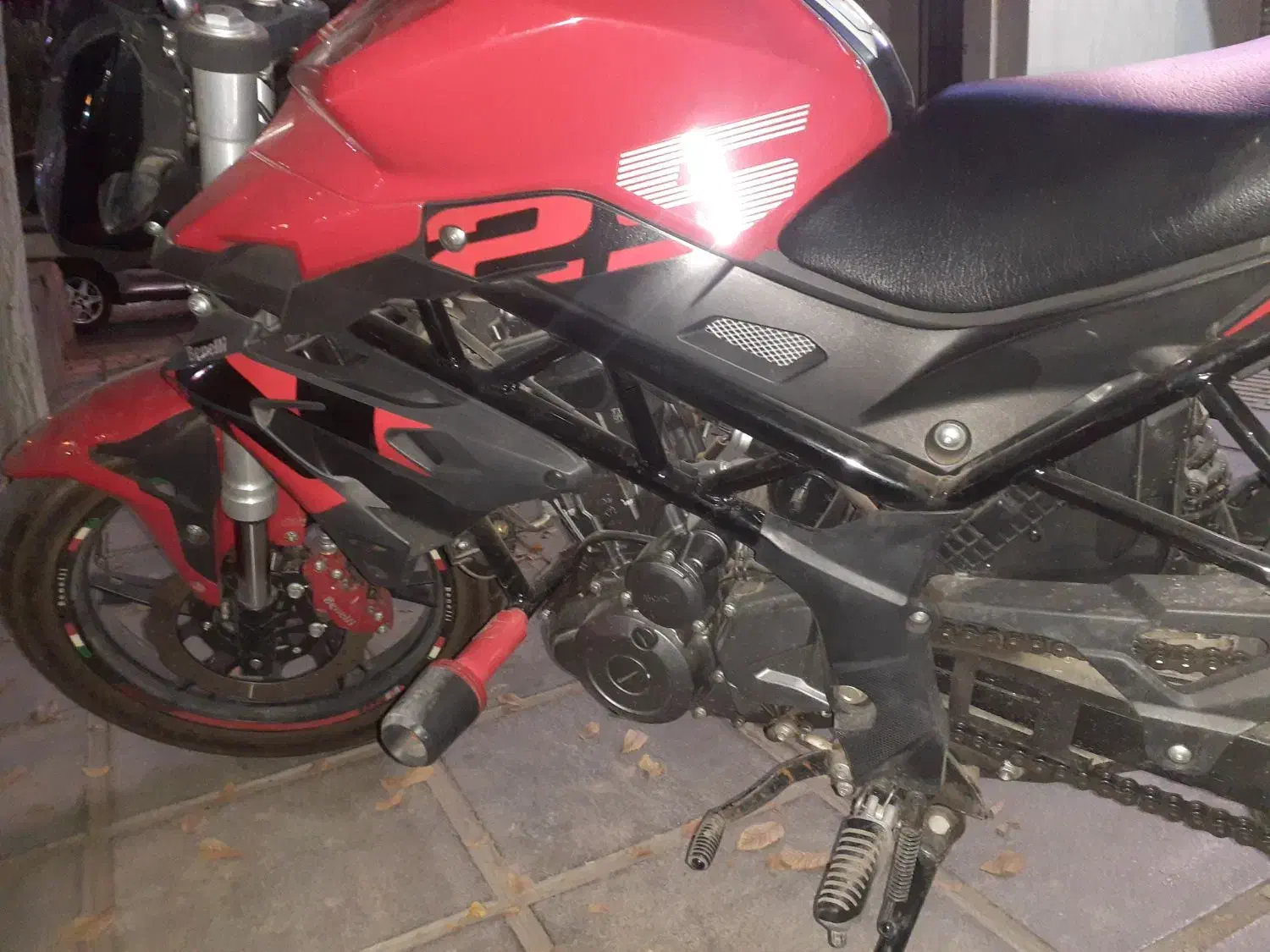 لوازم یدکی بنلی۲۵۰|قطعات یدکی و لوازم جانبی|یزد, |دیوار