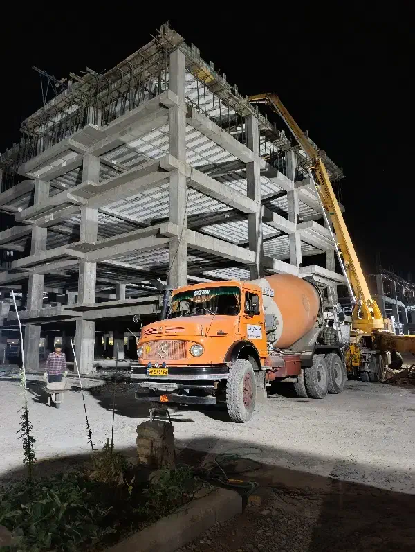 پیمانکاری اسکلت بتنی‌(آرماتوربندی،قالبندی،بتنریزی)|مصالح و تجهیزات ساختمان|بم, |دیوار