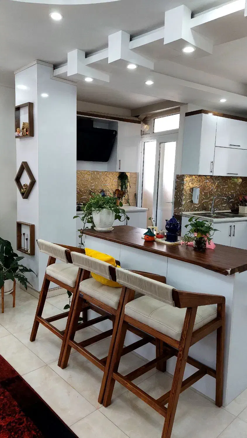 آپارتمان ۱۱۰ متری شهید نظری بدون پارکینگ|فروش آپارتمان|رشت, سلیمانداراب|دیوار