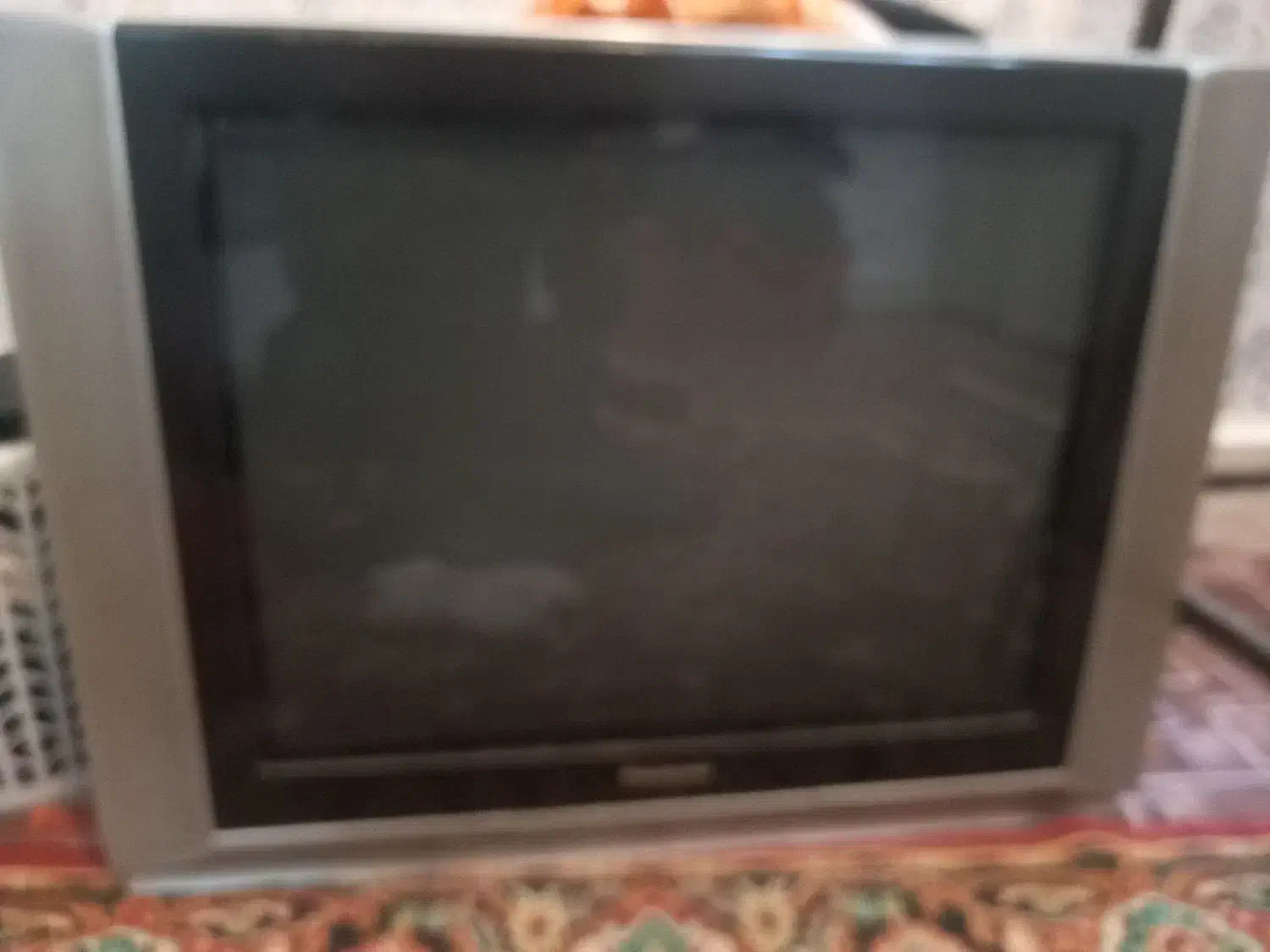 تلوزیون بیست و نه اینچ|تلویزیون و پروژکتور|بجنورد, |دیوار