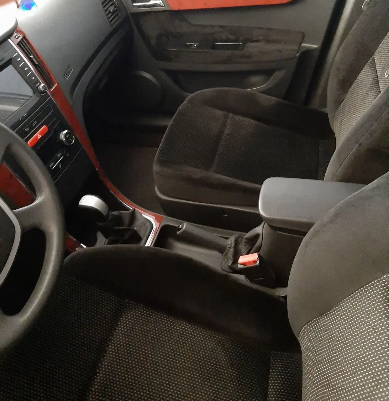 خودرو دنا پلاس ۱۴۰۱|خودرو سواری و وانت|ری, دولتآباد|دیوار