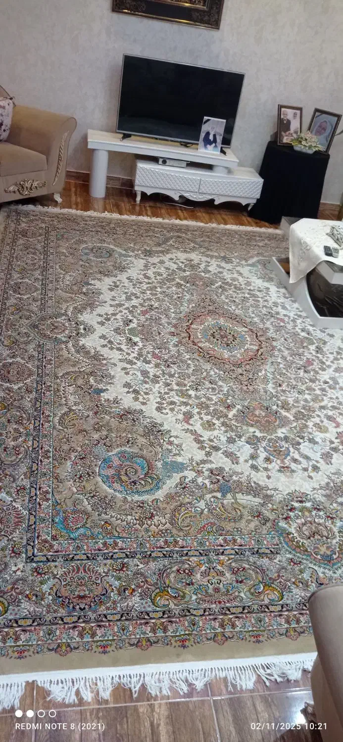 فرش نگین مشهد|فرش|رشت, دروازه لاکان|دیوار