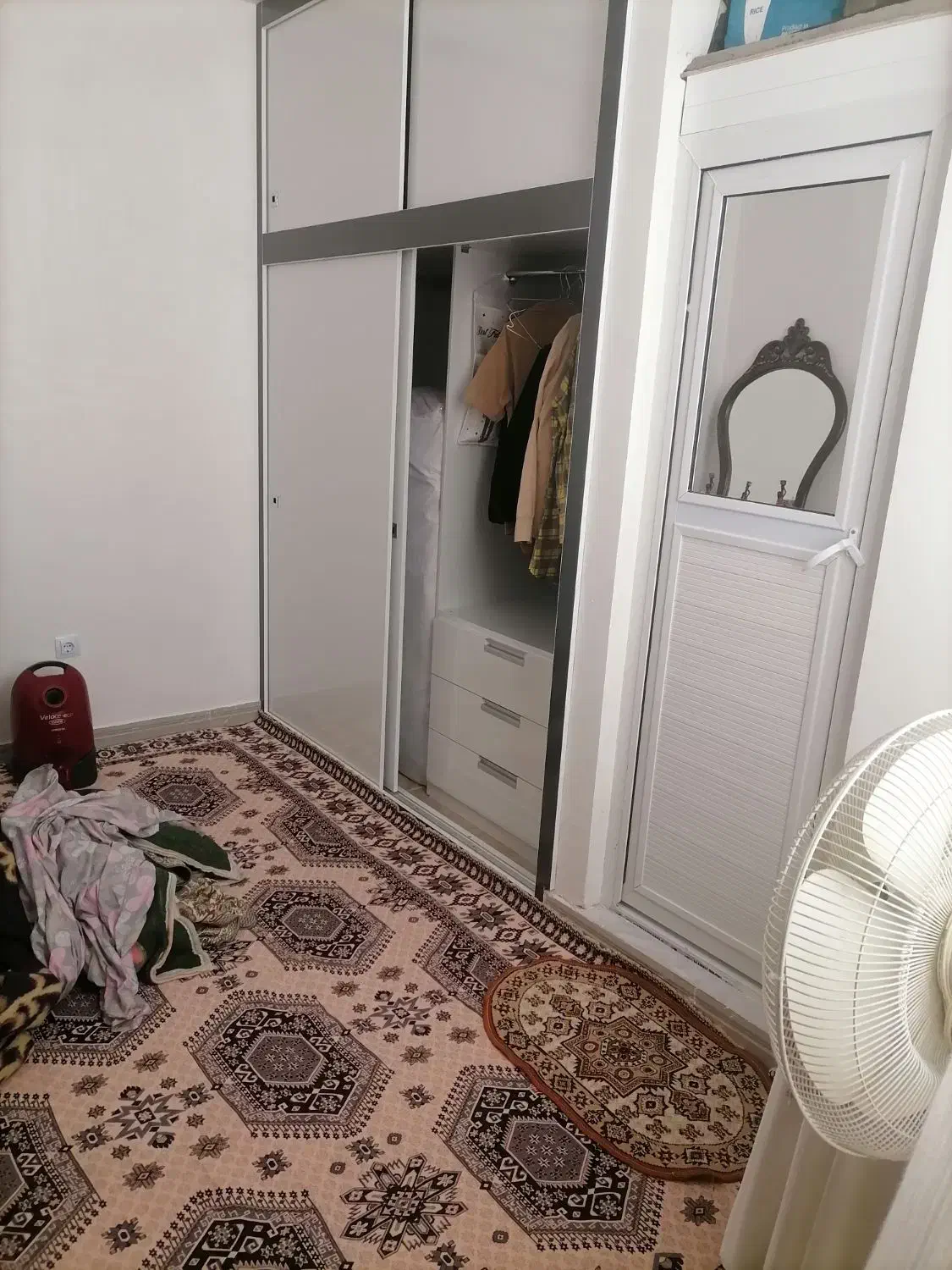 خانه فروشی در مسکن مهر طبقه دوم مهر 3|فروش خانه و ویلا|شازند, |دیوار