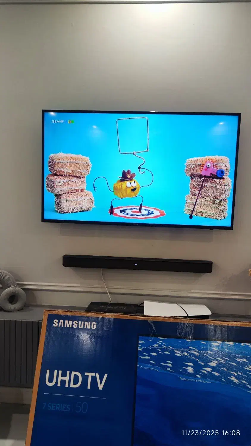 تلوزیون سامسونگ ۵۰ اینج|تلویزیون و پروژکتور|مشهد, هفده شهریور|دیوار