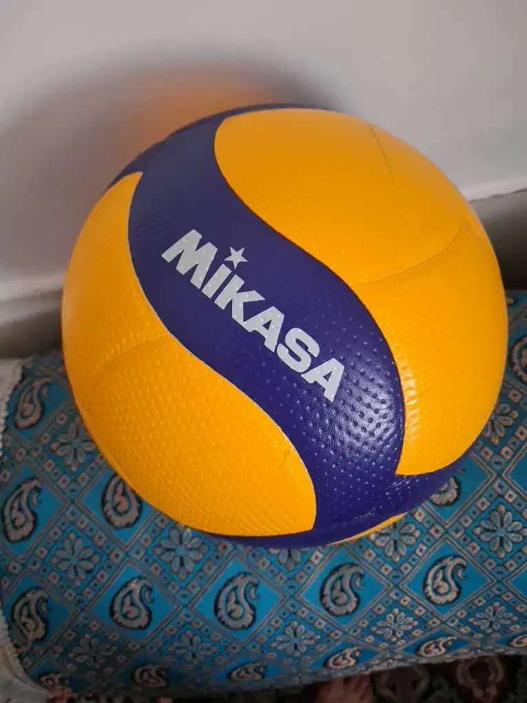 توپ والیبال میکاسا اصل تایلند v200|ورزش‌های توپی|شیراز, گلشن|دیوار