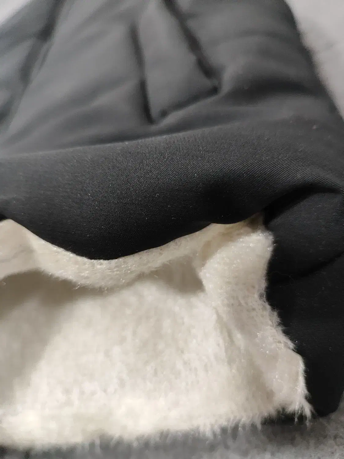 پافر بچه گانه مشکی|کفش و لباس بچه|فردوس (خراسان), |دیوار