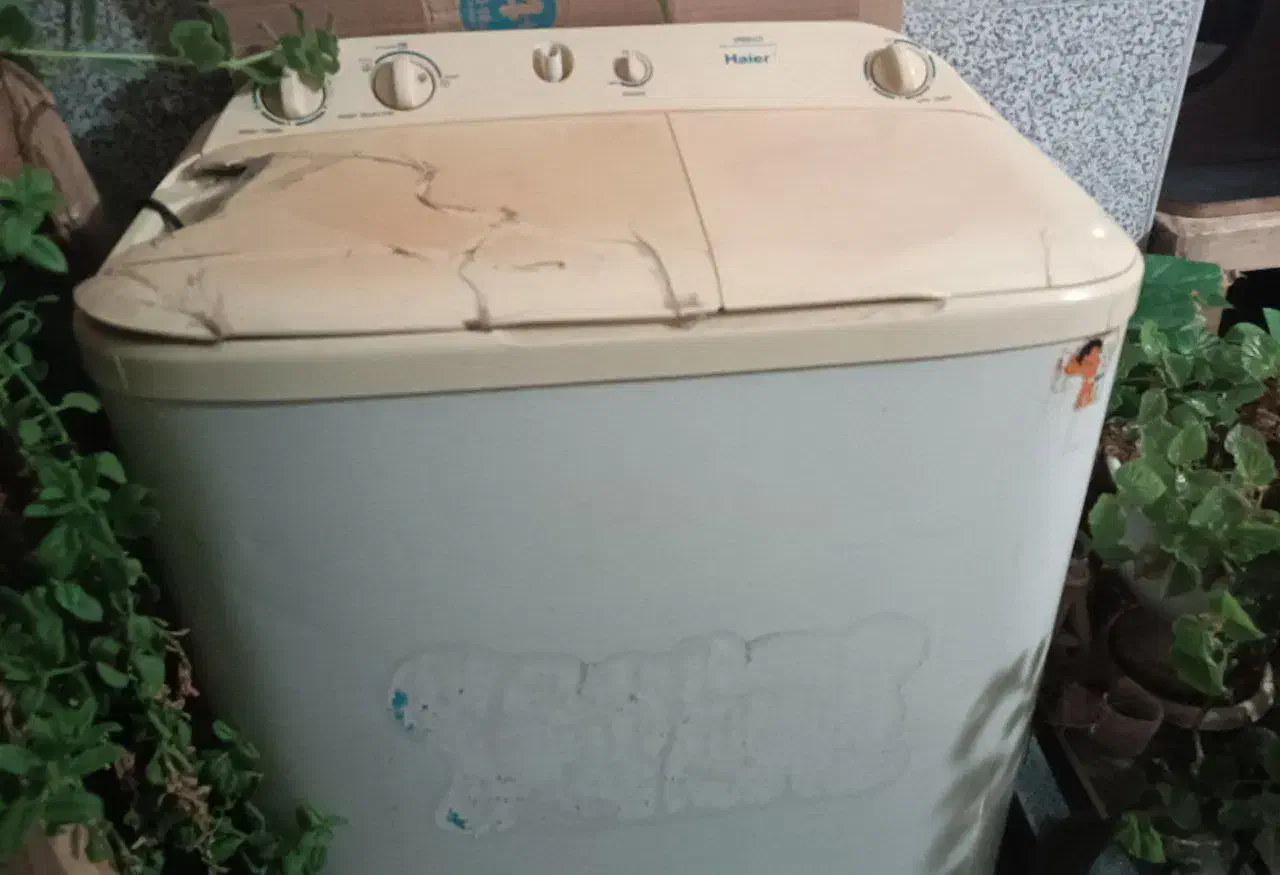 لباسشویی دو قلو حایر قیمت توافقی|ماشین لباسشویی و خشککن لباس|بهار, |دیوار