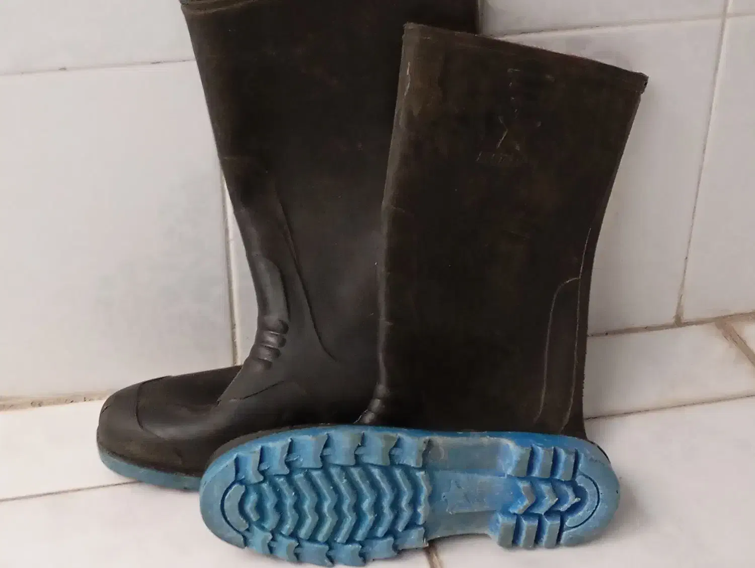 چکمه پلاستیکی ساق بلند مشکی  سایز ۴۴  و ۴۵|کیف، کفش، کمربند|تبریز, |دیوار