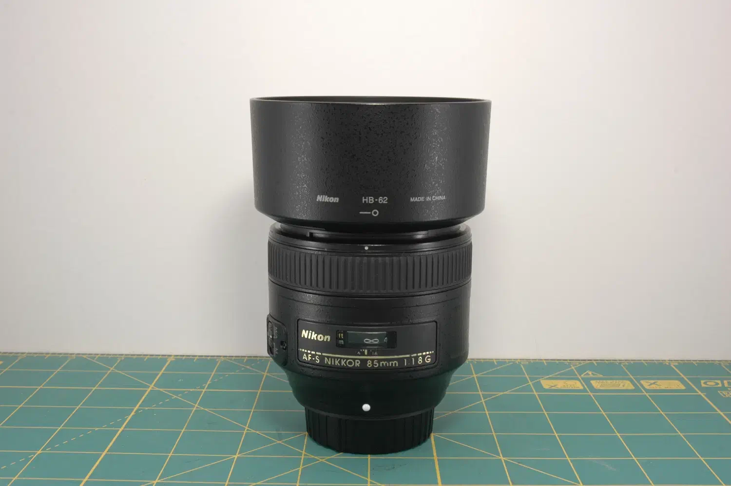 لنز نیکون Nikon 85 f1.8 G|دوربین عکاسی و فیلم‌برداری|شیراز, شهرک ایثار|دیوار
