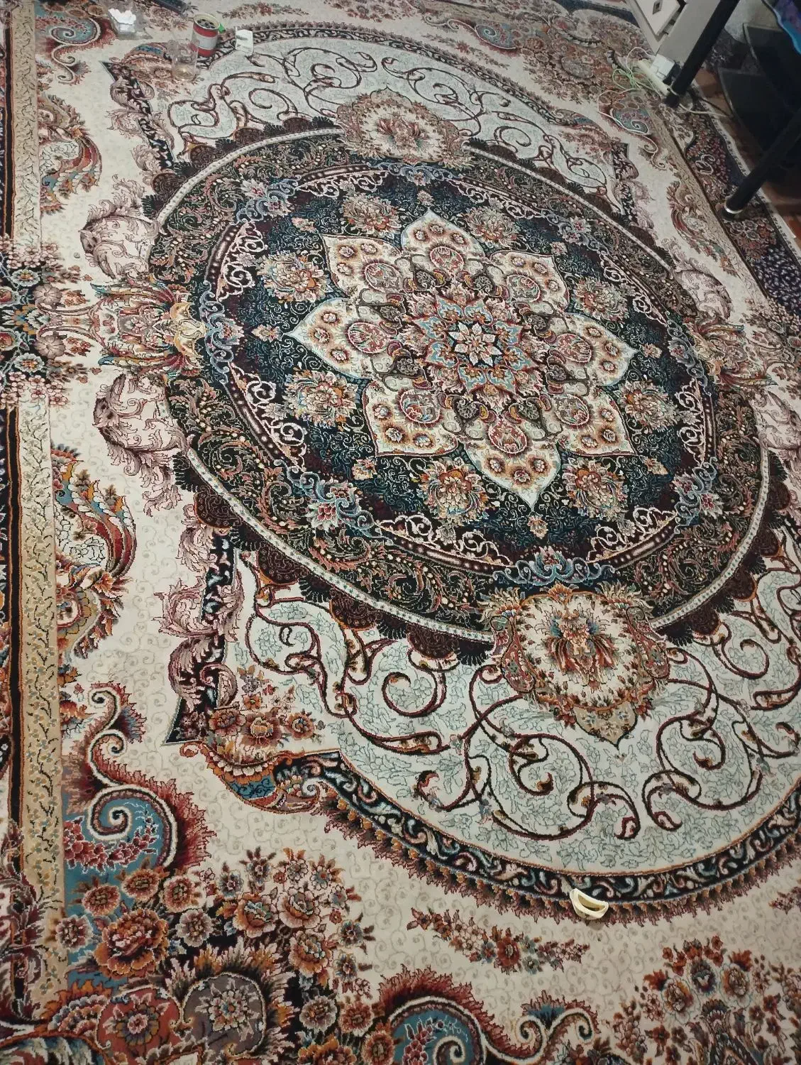 فرش|فرش|قم, صفائیه|دیوار