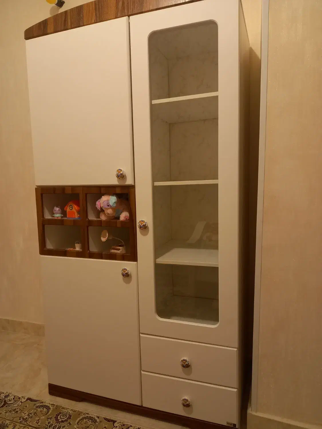 کمد اتاق کودک شرکتی آوند و بوفه چوبی|تخت و سرویس خواب|ارومیه, |دیوار