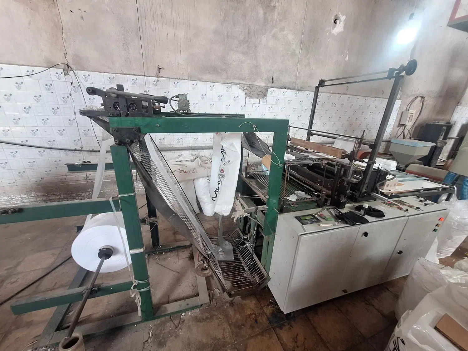 دستگاه دوخت و برش نایلون و نایلکس|ماشین‌آلات صنعتی|چهاردانگه (تهران), |دیوار