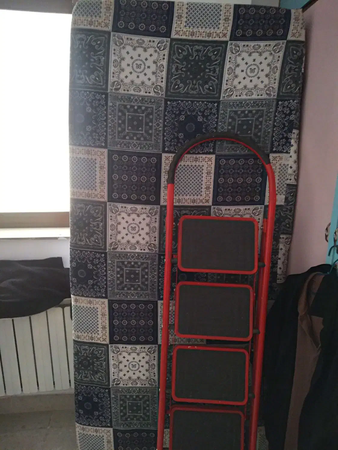 فروش تخت ادیداس با تشک ۱نفره ام دی اف و فلز|تخت و سرویس خواب|قائم‌شهر, |دیوار