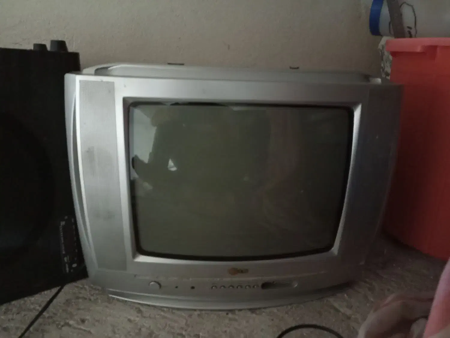 دوعددباندبا ساپ بلوتوث فلش مموری خوروتلوزیون ال جی|سیستم صوتی خانگی|خسروشاه, |دیوار