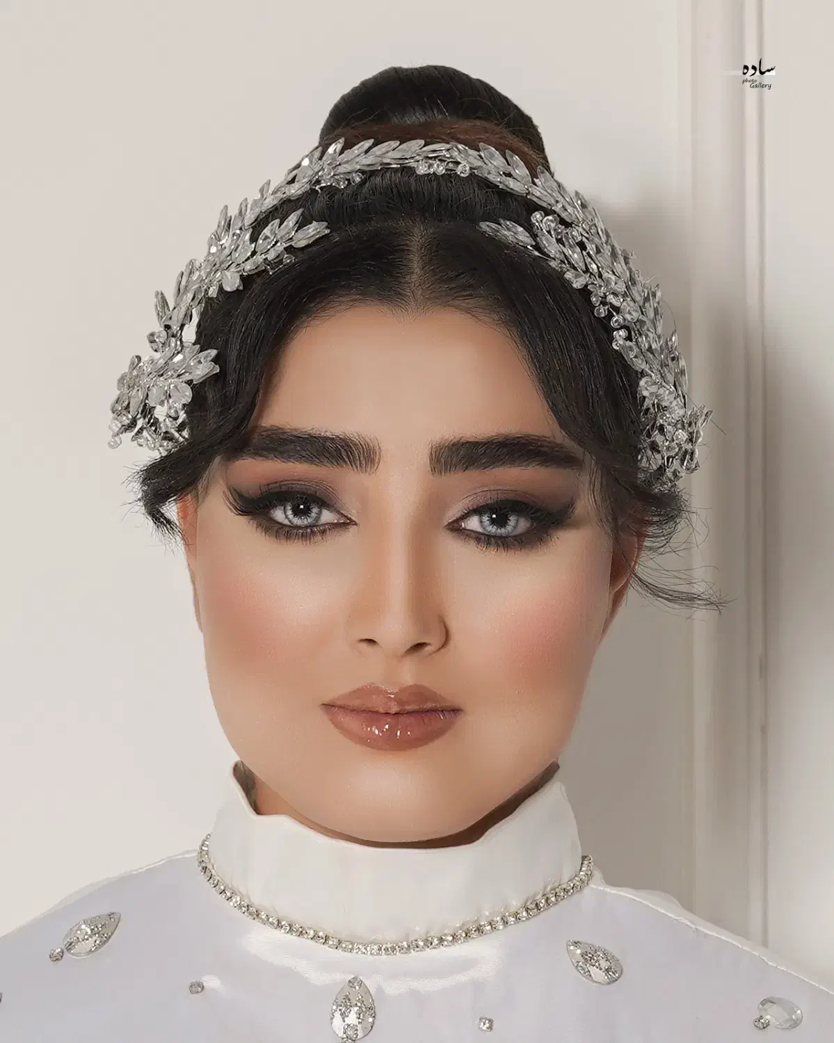 میکاپ و گریم|خدمات آرایشگری و زیبایی|بم, |دیوار