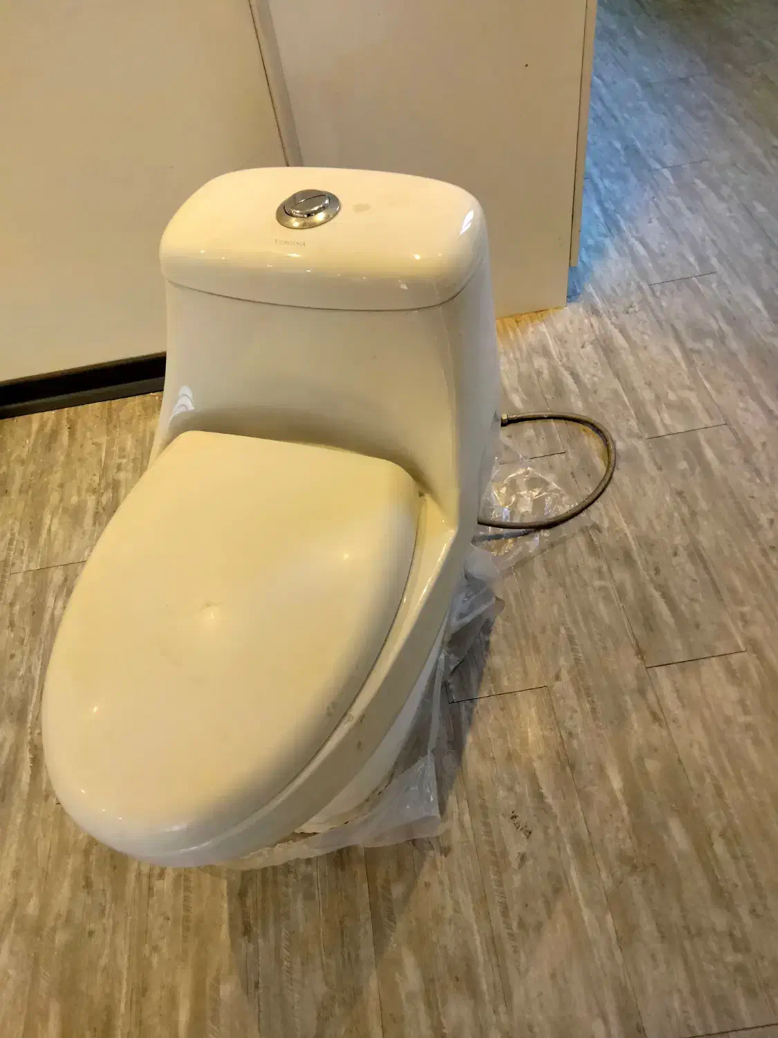 توالت فرنگی|لوازم سرویس بهداشتی|تهران, شمسآباد|دیوار