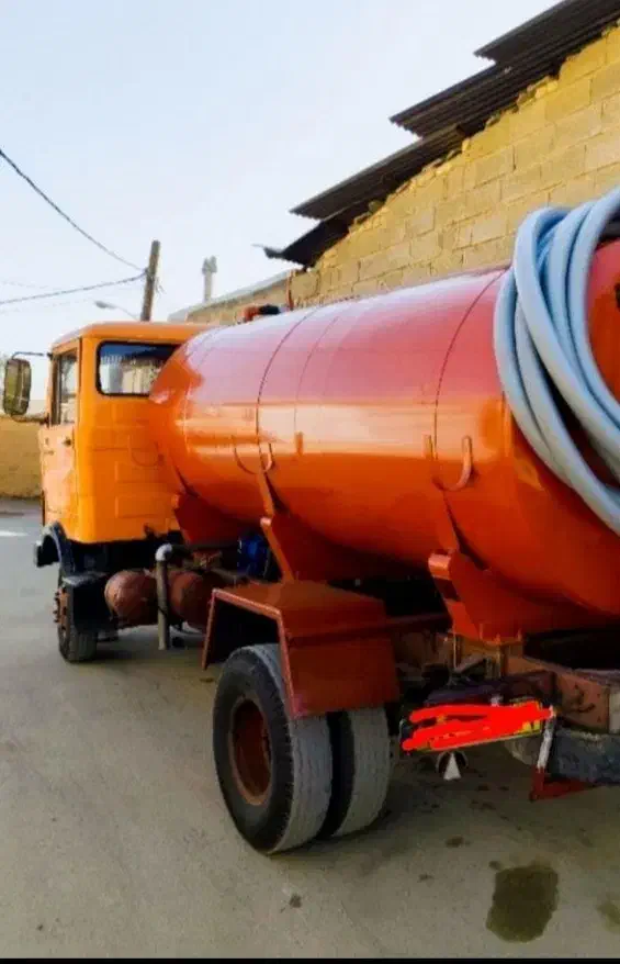 تخلیه چاه فاضلاب با تانکر ۶ هزارتایی|خدمات پیشه و مهارت|بندرعباس, |دیوار
