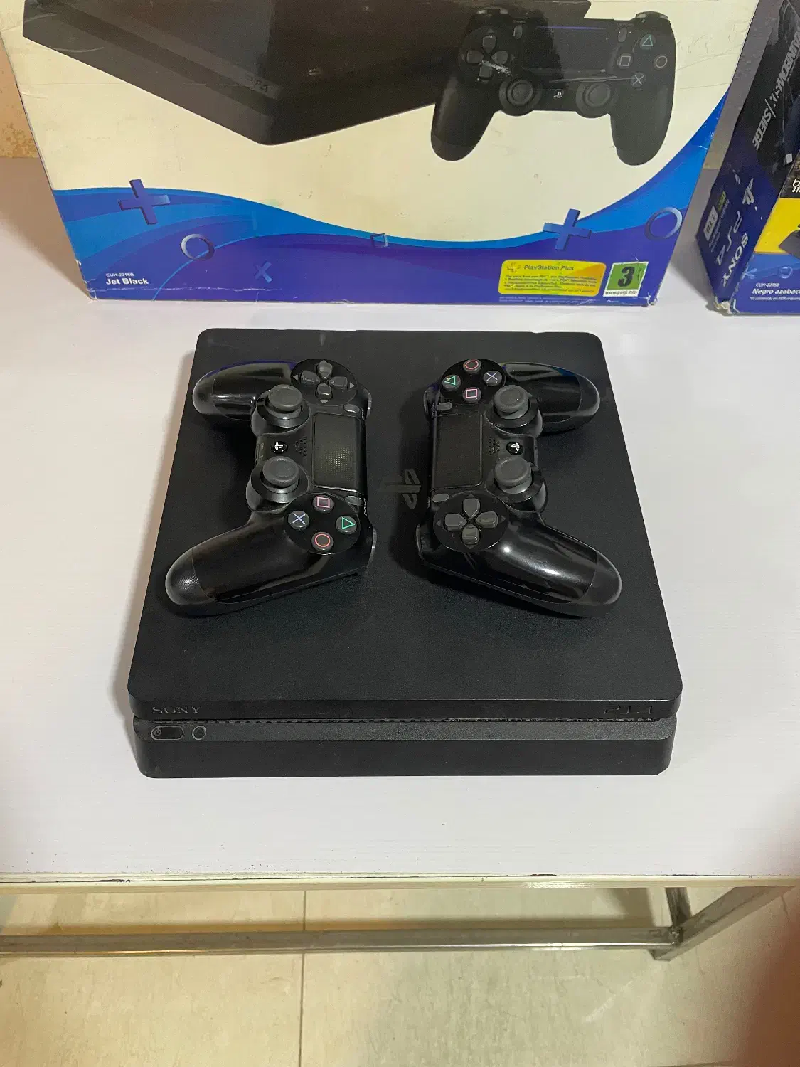 پلی استیشن۴یک ترابایت کپیخور دو دسته اصلی|کنسول، بازی ویدئویی و آنلاین|گرگان, |دیوار