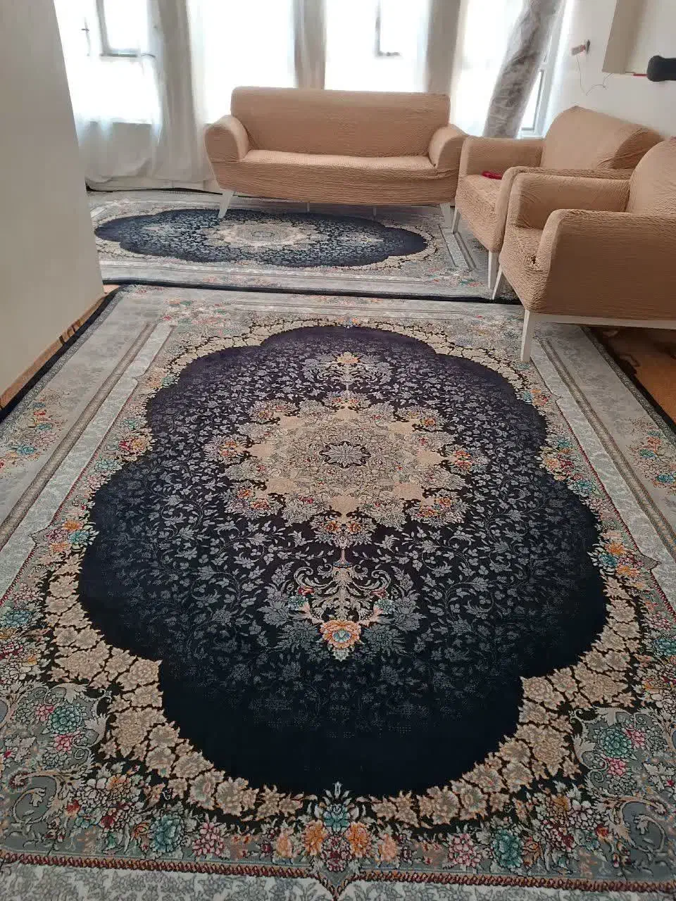 فرش کاملا نو|فرش|قم, مصلاء|دیوار