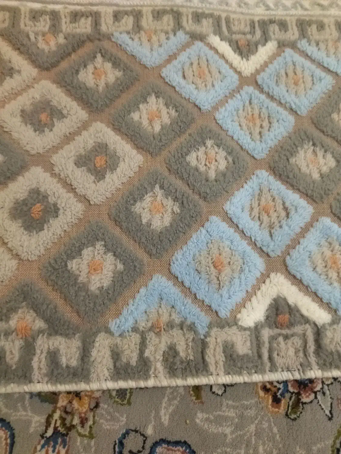 پتوتابستانی|رختخواب، بالش، پتو|کرمانشاه, |دیوار