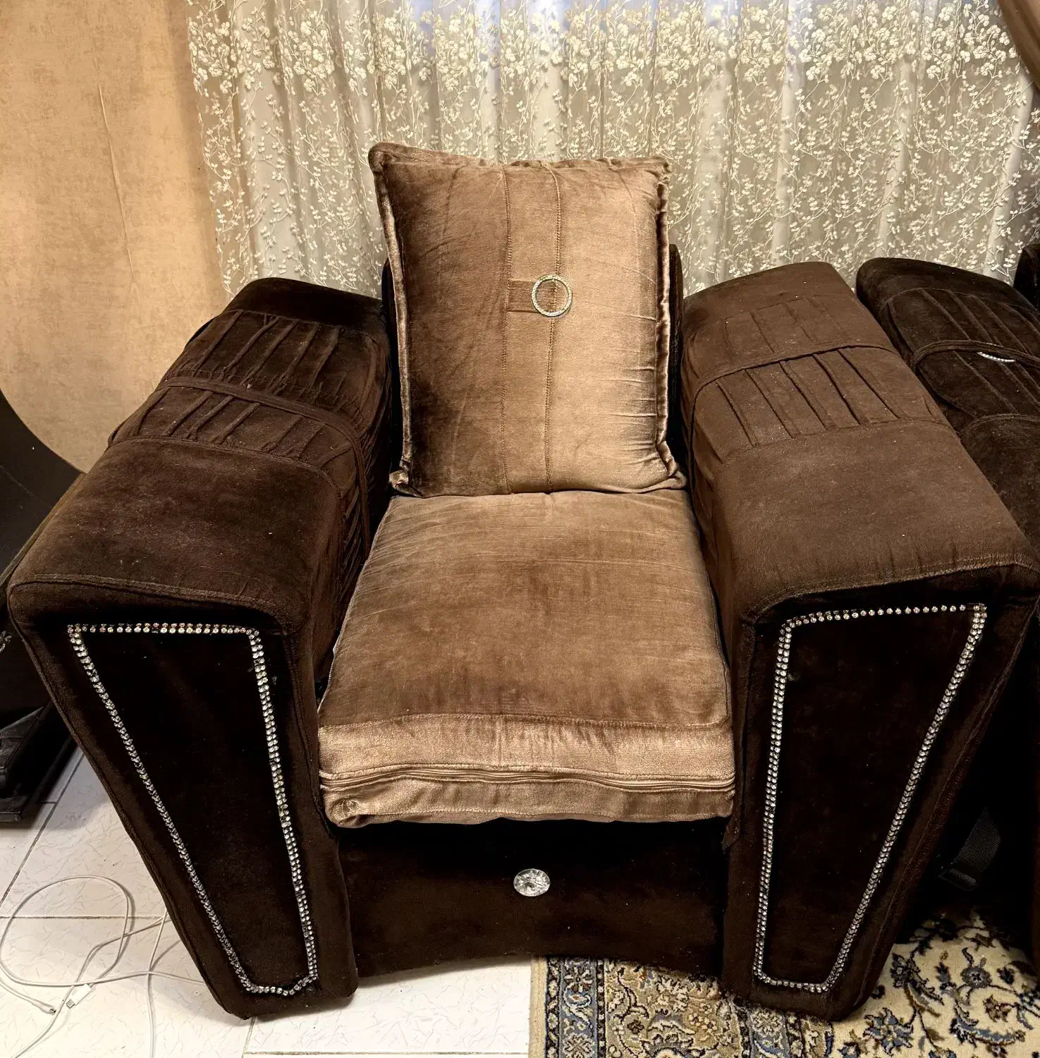 مبل راحتی ۷ نفره  با میز وسط|مبلمان خانگی و میز عسلی|رشت, دروازه لاکان|دیوار