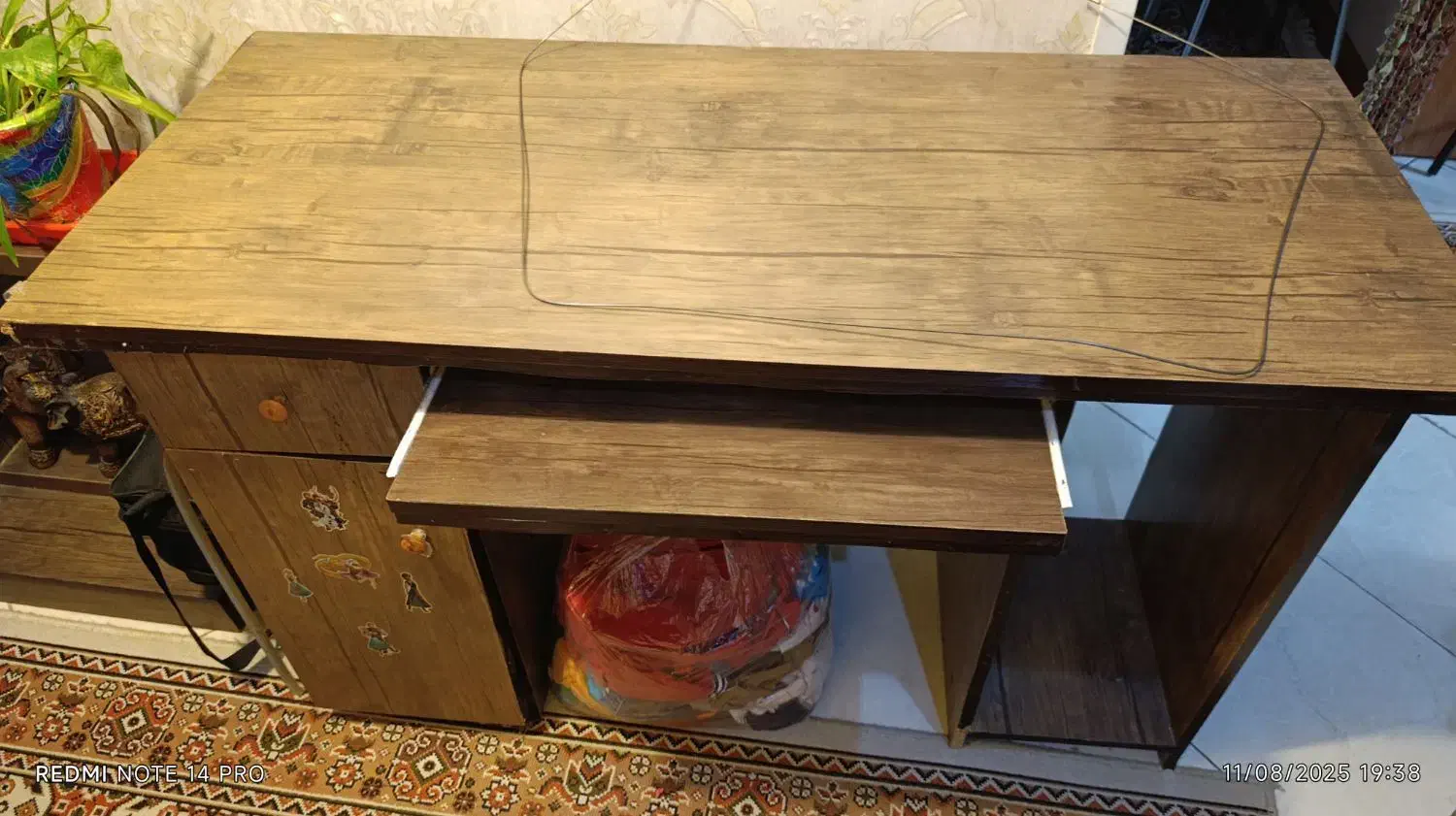 میزکامپیوتر|میز تحریر و کامپیوتر|شاهین‌شهر, شهرک هشت بهشت|دیوار