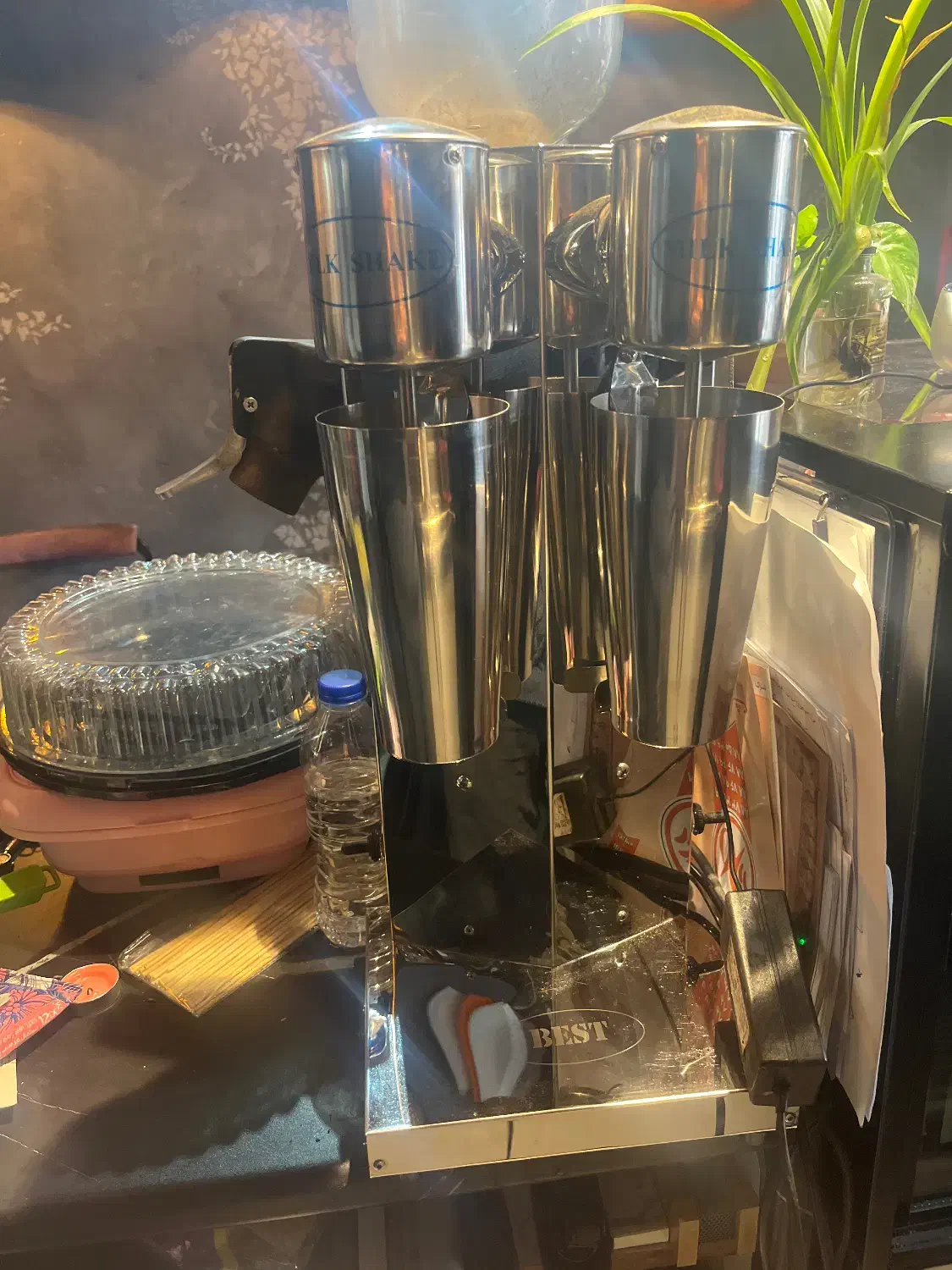 شیکر بست|کافیشاپ و رستوران|تهران, سید خندان (جلفا)|دیوار