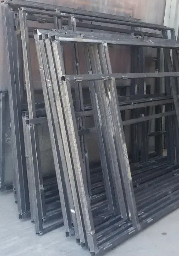 جوشکاری سیار|خدمات پیشه و مهارت|مرودشت, تخت جمشید|دیوار