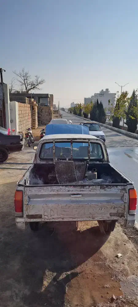 مزدا 2000|خودرو سواری و وانت|نجف‌آباد, حومه نجف آباد|دیوار