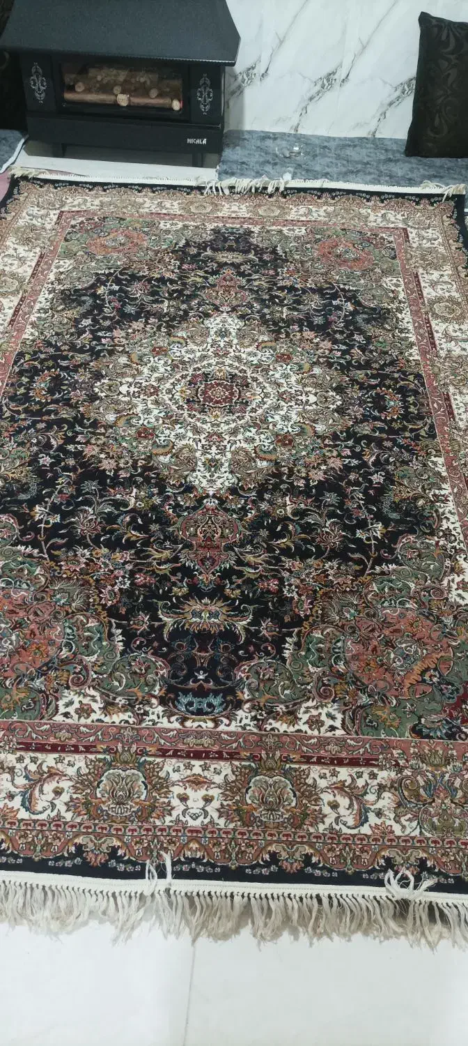 یک جفت فرش 700شانه زیبا.|فرش|ارومیه, |دیوار