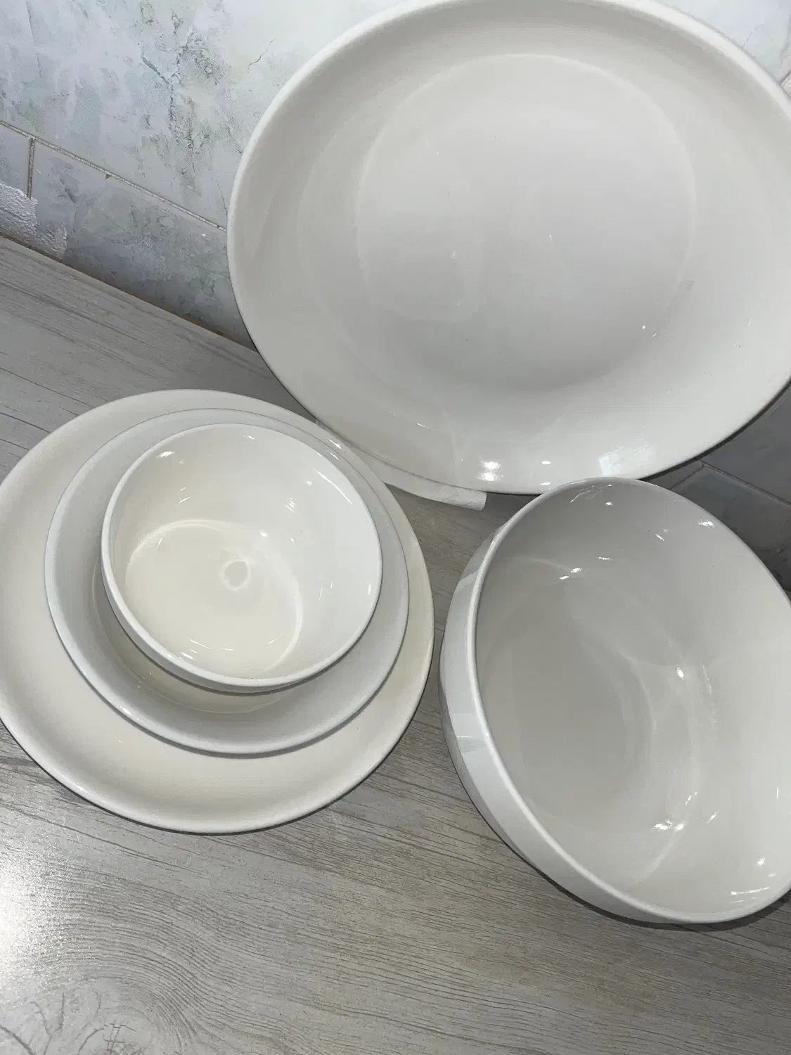 چینی ۱۲ نفره در حد آک|ظروف سرو و پذیرایی|بانه, |دیوار