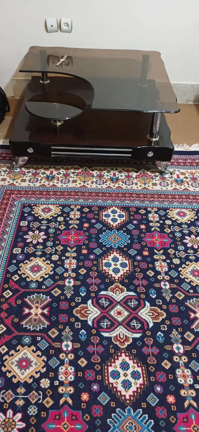 میز  چوب وشیشه|مبلمان خانگی و میز عسلی|شاهین‌شهر, فردوسی|دیوار