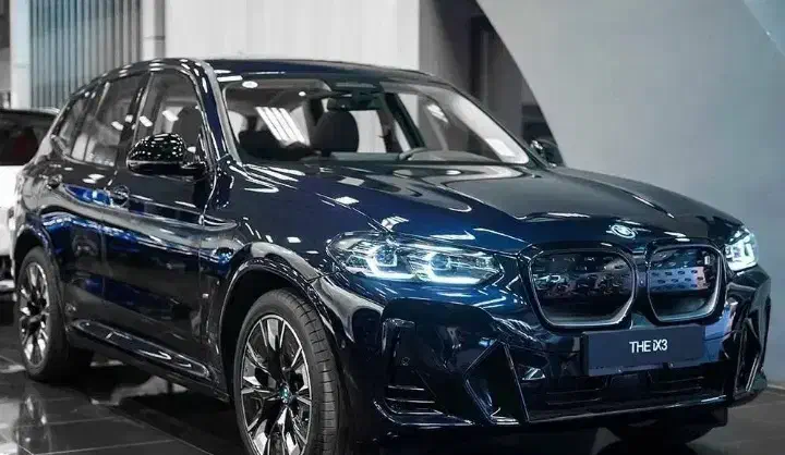 BMW ix3 2025|خودرو سواری و وانت|تهران, بلوار کشاورز|دیوار