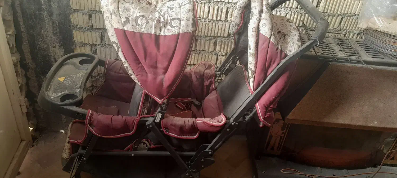 یک عدد کالسکه|کالسکه و لوازم جانبی|دهدشت, |دیوار