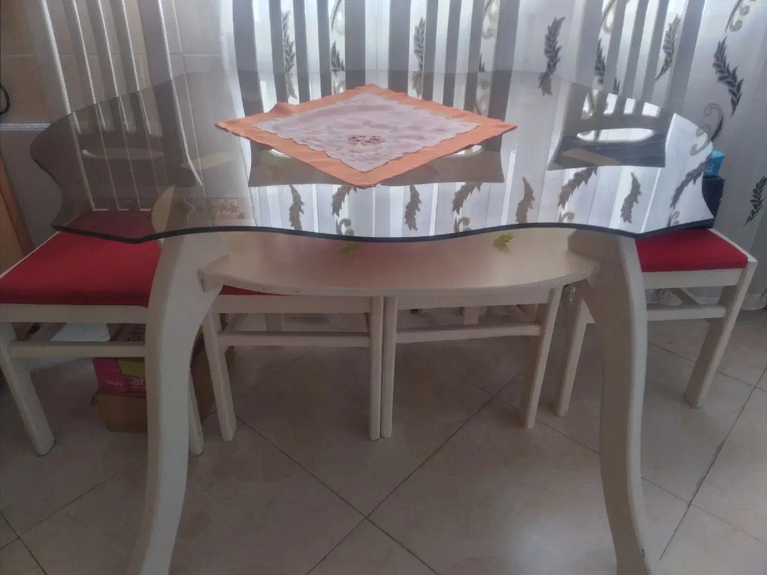 میز نهار خوری چهار نفری|میز و صندلی غذاخوری|سراب, |دیوار